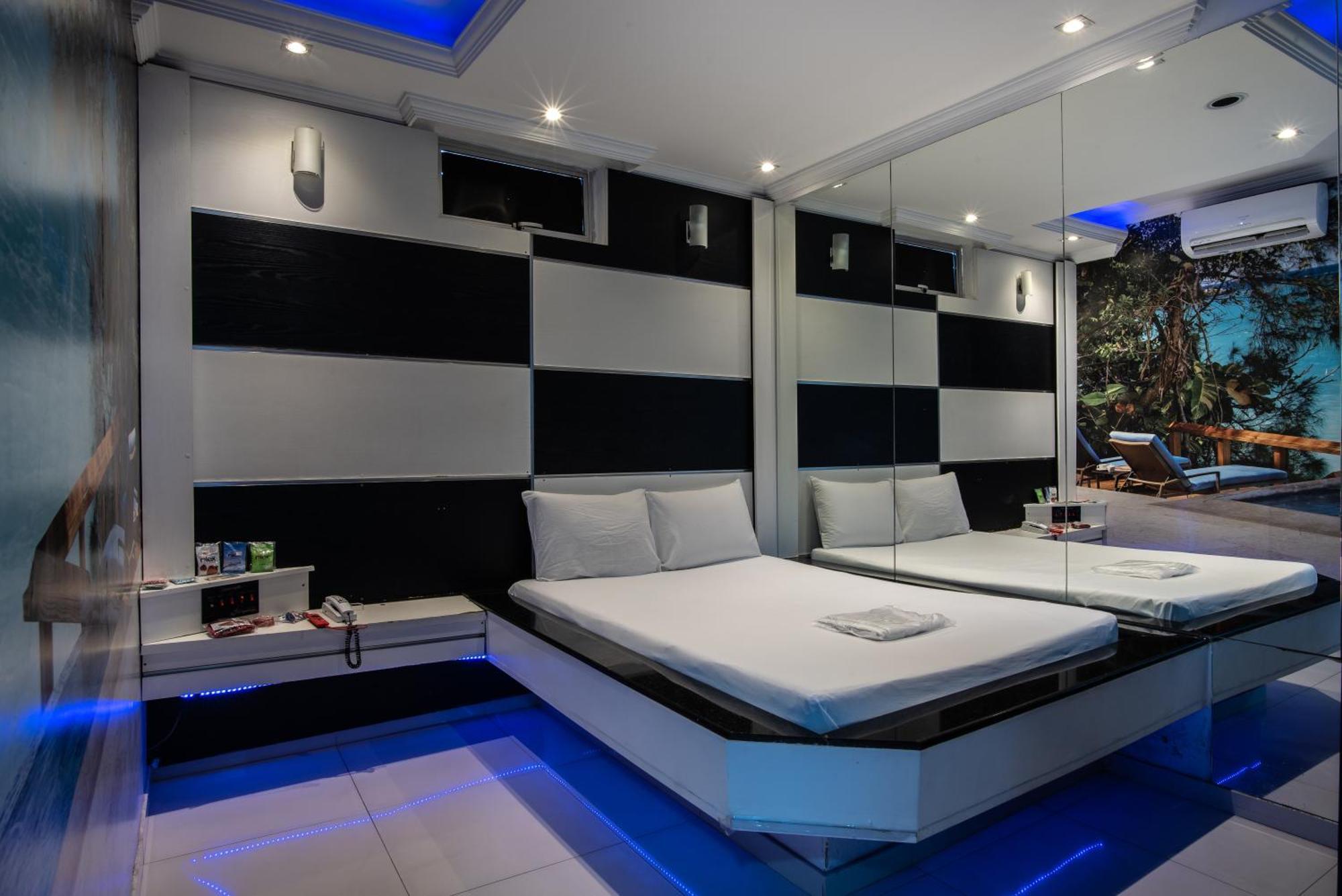 קונטגם Motel Fantasy 2 (Adults Only) מראה חיצוני תמונה