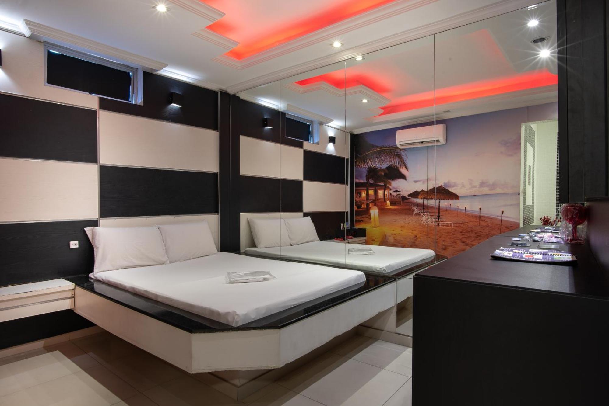 קונטגם Motel Fantasy 2 (Adults Only) מראה חיצוני תמונה